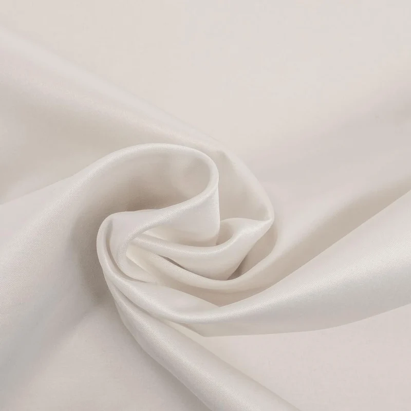 Baumwolle Stretch Satin Selena uni naturweiß