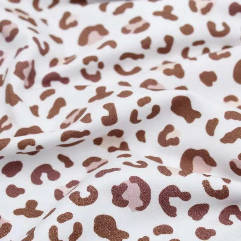Jersey Stoff braune Leoparden Flecken | Weiß