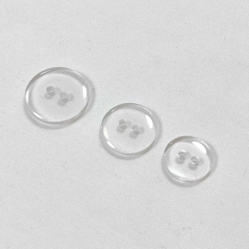 Polyester Knopf 4-Loch transparent