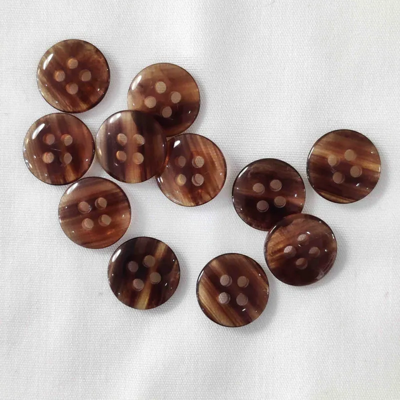 Polyester Knopf 4-Loch 10 mm