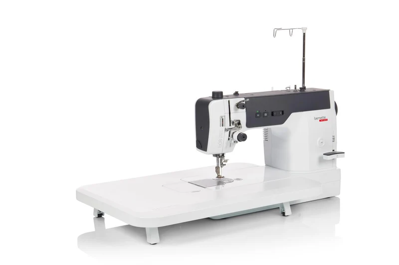 Bernina Bernette b08 - Straight Stitch
