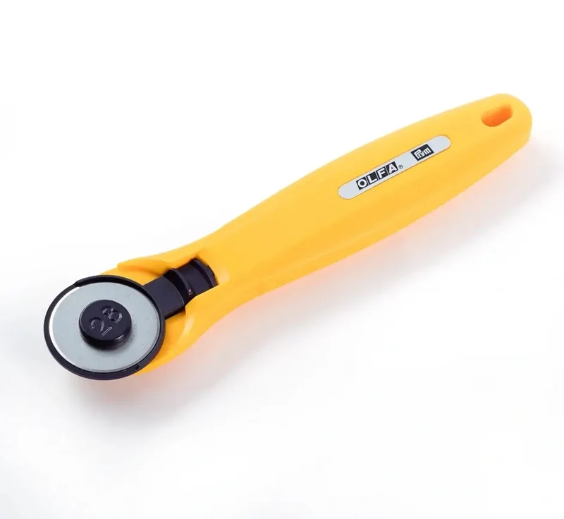 Prym MINI Rollschneider 28mm