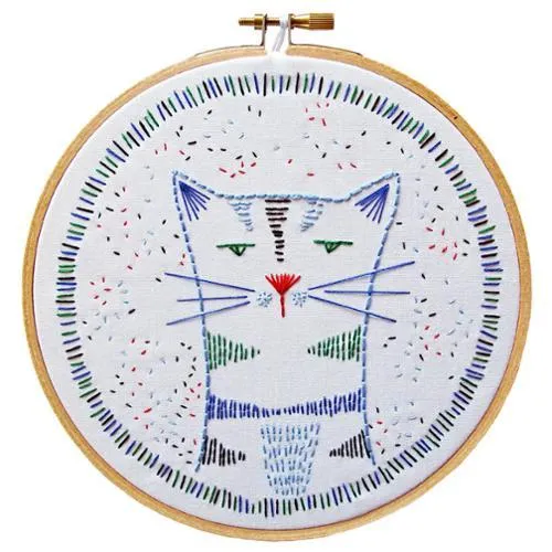 Cozyblue, Hand Embroidery Kit, Nigel Nine Lives