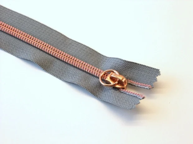 Metallisierter Reißverschluss 20 cm