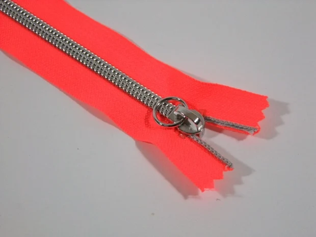 Metallisierter Reißverschluss 20 cm