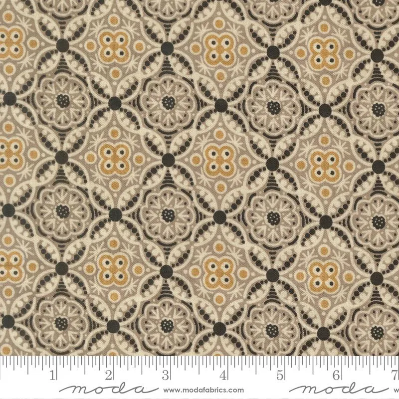 Moda, Basic Grey, Posh, Filigree Damask Medallion, Onyx Noir
