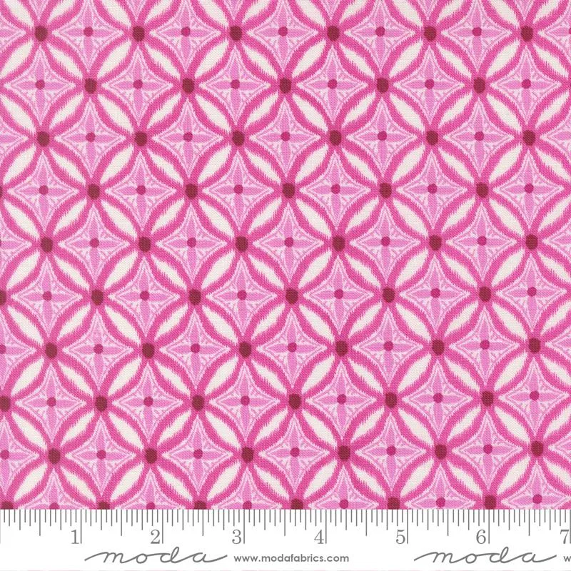 Moda, Reef, Medallion, Magenta