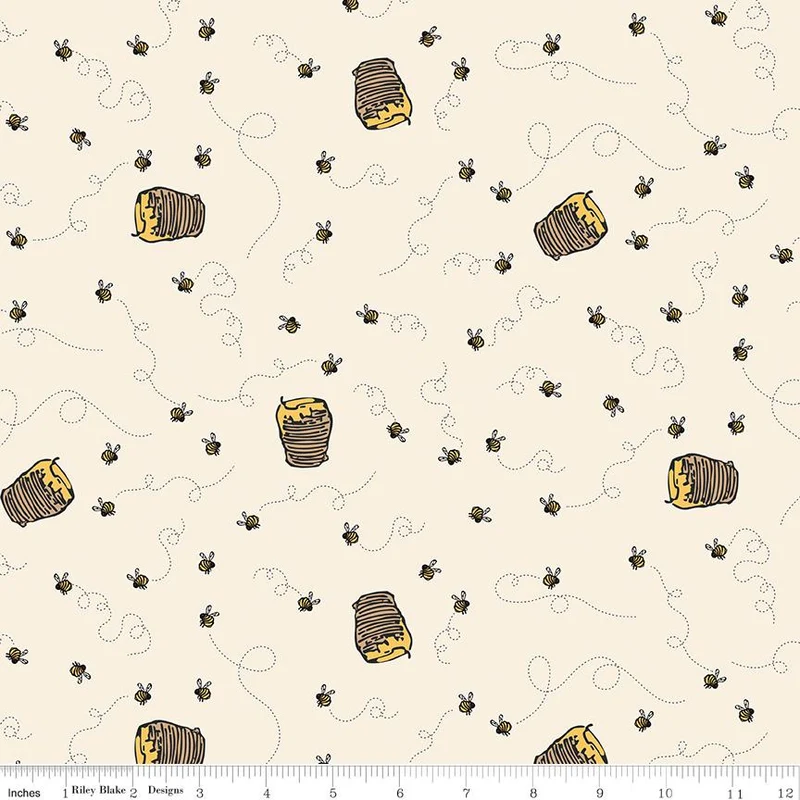 Riley Blake, Classic Winnie The Pooh, Beehives, Cream